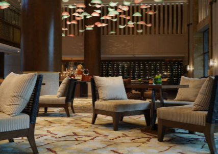 How to Choose Custom Furniture for Hotels, Offices, and Restaurants