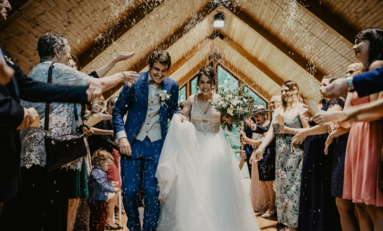 Stress-Free “I Do’s”: The Best Online Tools for Planning a Wedding
